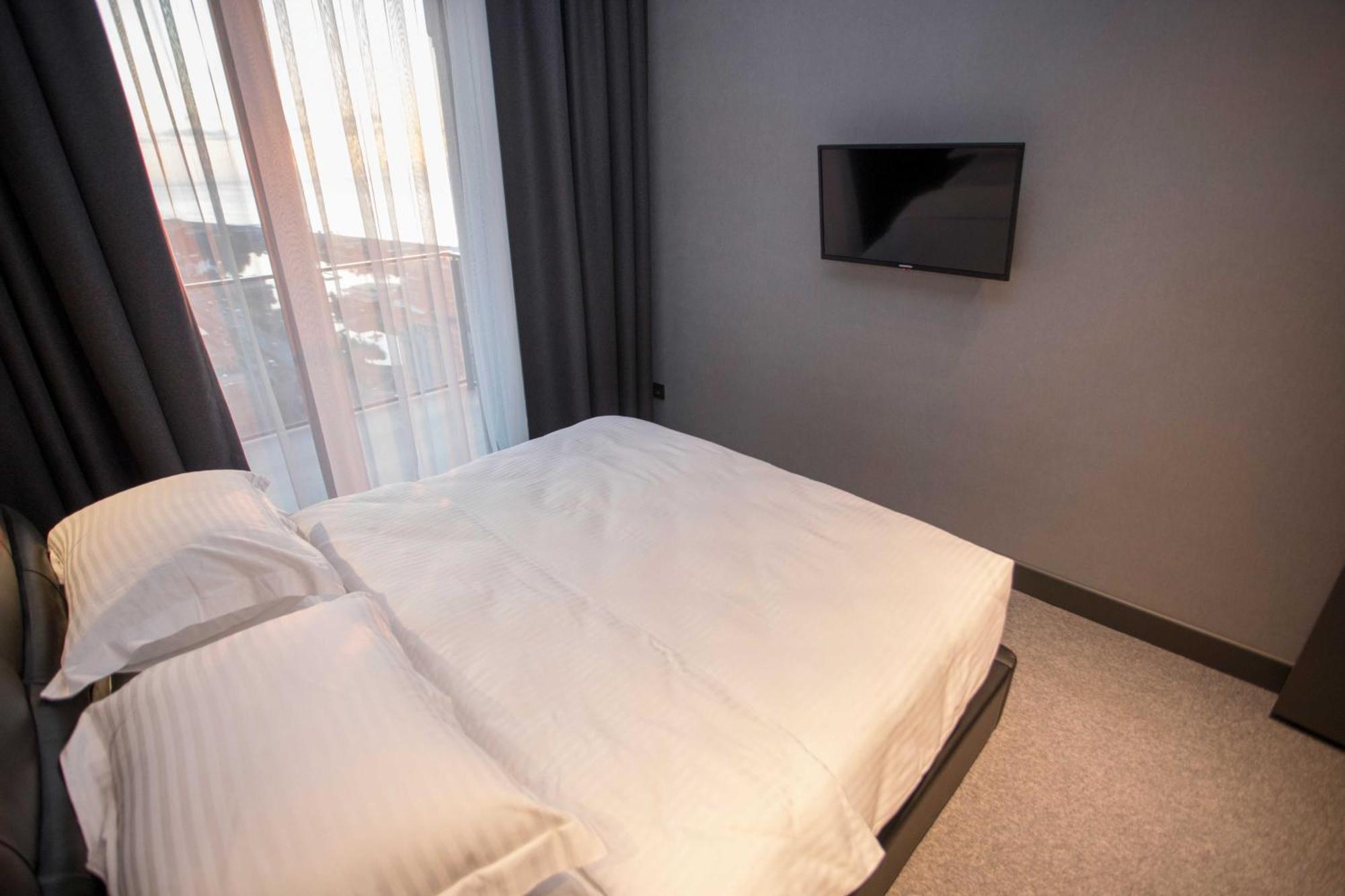 Gumbati Apart Hotel Batumi Ngoại thất bức ảnh